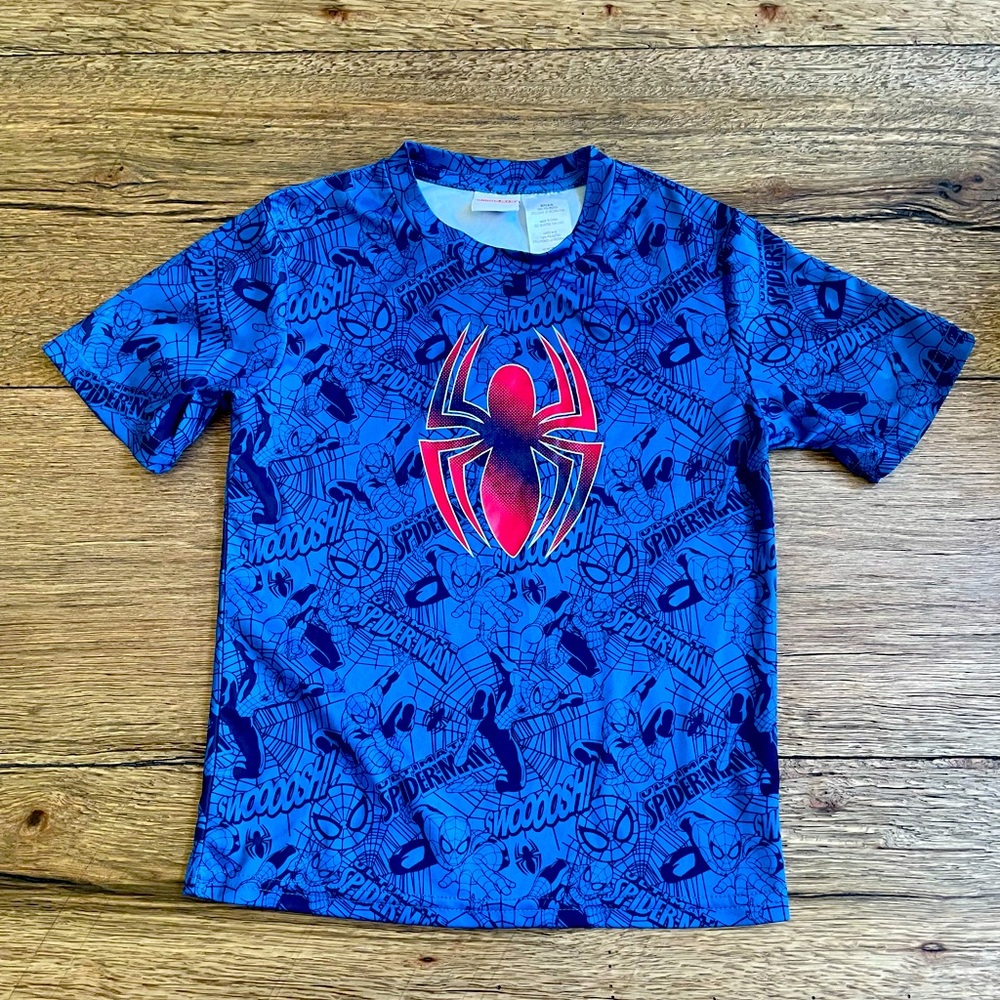 Boys marvel shirt